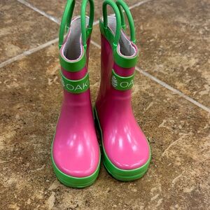 OAKI Vibrant Pink and Green Kids Rain Boots
